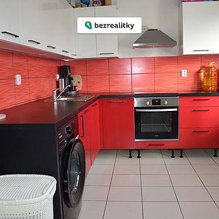 Prodej bytu 3+1 72 m&sup2; Neumětely