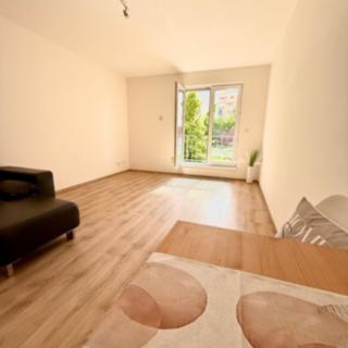 Prodej bytu 1+kk a garsoniéry 35 m² Praha Černý Most, Rudolfa Holeky