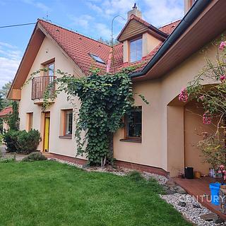 Prodej rodinného domu 242 m&sup2; Praha