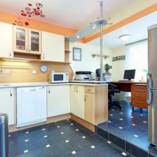 Pronájem bytu 2+kk 55 m² Říčany, Melantrichova