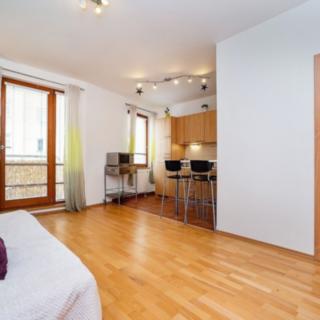 Pronájem bytu 2+kk 50 m² Praha