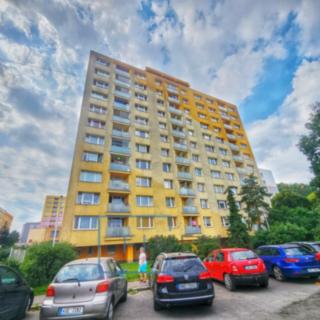 Pronájem bytu 2+kk 40 m² Kralupy nad Vltavou, sídl. Hůrka
