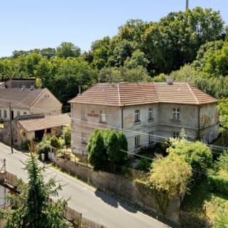 Prodej rodinného domu 150 m² Zákolany
