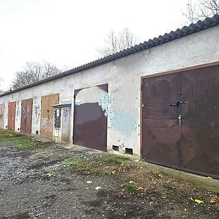 Pronájem garáže 27 m&sup2; Kralupy nad Vltavou