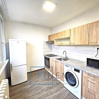 Pronájem bytu 1+1 30 m² Kralupy nad Vltavou, sídl. Hůrka