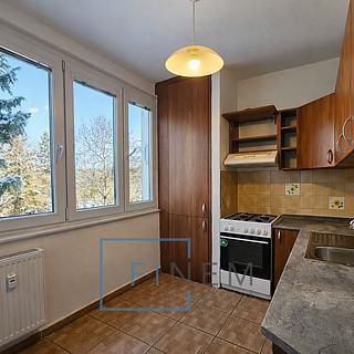 Pronájem bytu 2+1 48 m² Kralupy nad Vltavou Lobeček, Sídliště