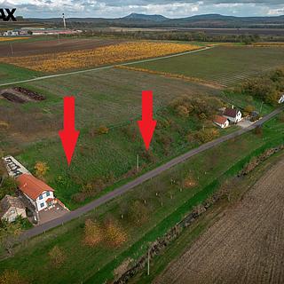 Prodej stavební parcely 2 412 m² Novosedly