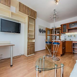 Pronájem bytu 2+kk 34 m² Praha
