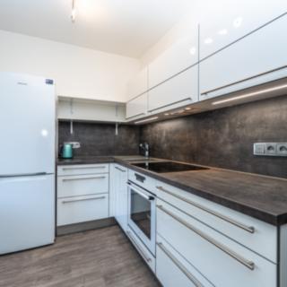 Prodej bytu 2+1 67 m² Praha Černý Most, náměstí Plukovníka Vlčka