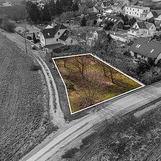 Prodej stavební parcely 1045 m&sup2; Vonoklasy