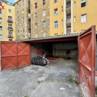 Prodej garáže 16 m² Praha