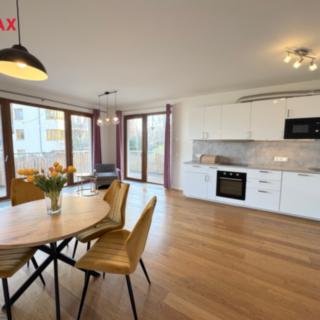 Pronájem bytu 3+kk 79 m² Praha
