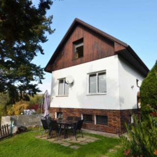 Prodej rodinného domu 94 m² Samopše Budín