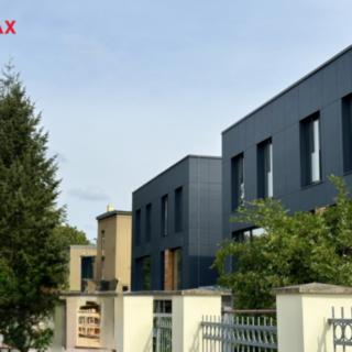 Prodej rodinného domu 211 m² Praha