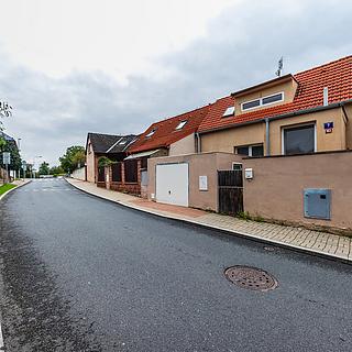 Prodej rodinného domu 78 m² Praha Uhříněves, V kuťatech