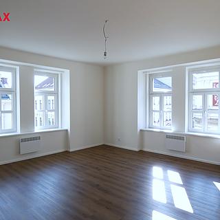 Pronájem bytu 3+1, 83m²