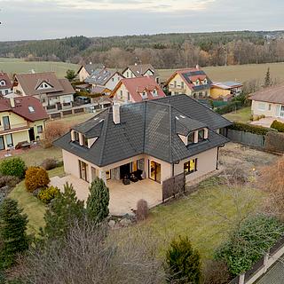 Prodej rodinného domu 260 m² Říčany Strašín, Tulipánová