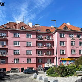 Prodej bytu 1+1 42 m&sup2; Praha