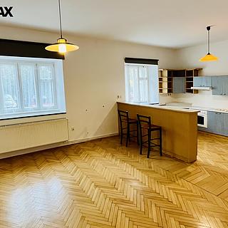 Prodej bytu 3+kk 82 m² Nový Jičín, Smetanovy sady