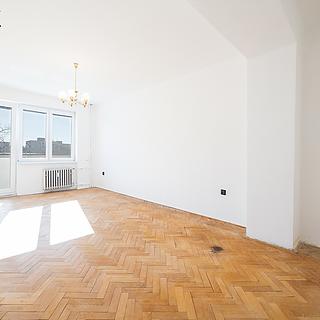 Prodej bytu 2+1 53 m² Praha Žižkov, Pod lipami