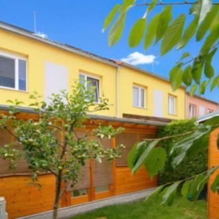 Prodej rodinného domu 121 m² Jinočany