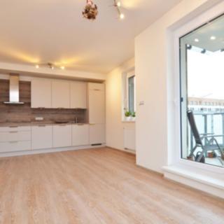 Pronájem bytu 2+kk 53 m² Praha