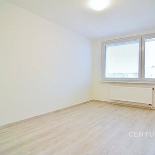 Pronájem bytu 3+kk 59 m² Praha Michle, Na záhonech