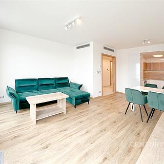 Pronájem bytu 2+kk 63 m² Praha Vinohrady, Rubešova