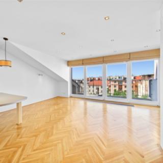 Pronájem bytu 2+kk 68 m² Praha