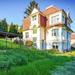 Prodej vily 496 m² Černošice, Poštovní