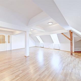 Pronájem kanceláře 140 m² Praha Košíře, Tůmova