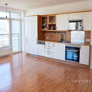 Pronájem bytu 2+kk 57 m² Praha