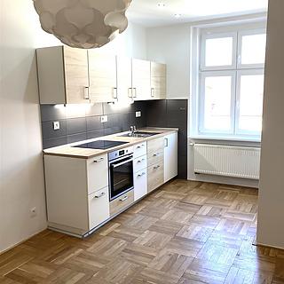 Prodej bytu 1+1 43 m&sup2; Praha