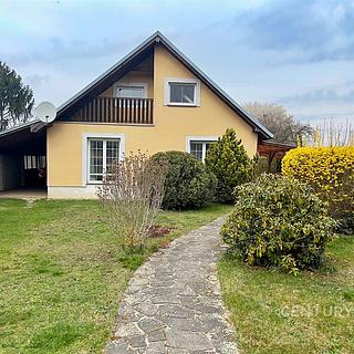 Pronájem rodinného domu 128 m² Praha