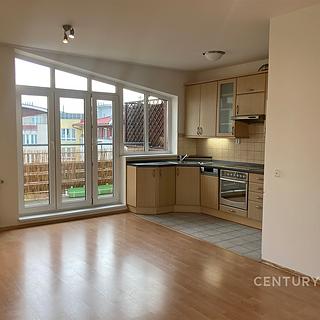 Pronájem bytu 2+kk 48 m² Praha