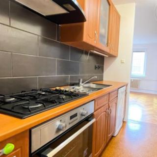 Pronájem bytu 3+1 56 m² Praha