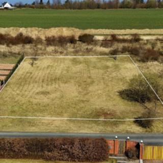 Prodej stavební parcely 1000 m² Libeř