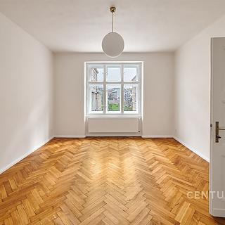Pronájem bytu 3+1 103 m² Praha