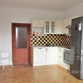 Pronájem bytu 2+1 62 m&sup2; Praha