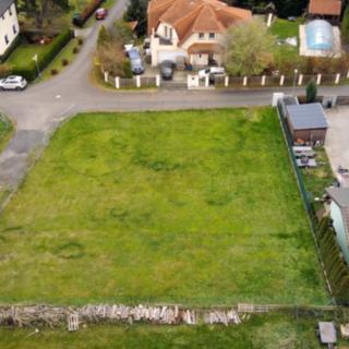 Prodej stavební parcely 942 m² Lešany Břežany, Břežany