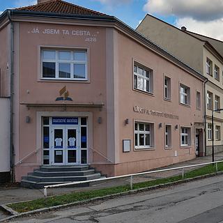 Prodej ostatního komerčního prostoru 526 m² Sedlčany, Komenského náměstí