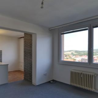 Prodej bytu 1+kk a garsoniéry 35 m² Sedlčany, Na Severním sídlišti I
