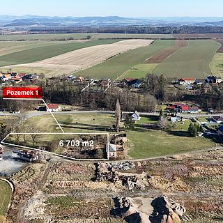 Prodej komerčního pozemku 6 703 m² Vražné Hynčice