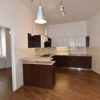 Pronájem bytu 2+1 55 m² Olomouc