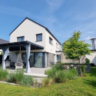 Prodej rodinného domu 242 m² Dolany