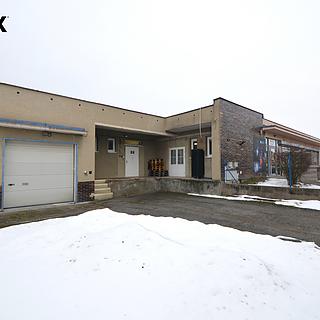 Pronájem obchodu 75 m² Velká Bystřice, Nádražní I