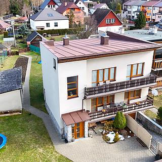 Prodej bytu 3+1 81 m² Štíty, Sportovní