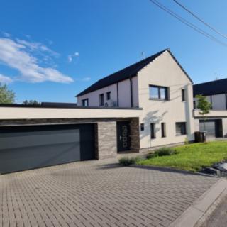Prodej rodinného domu 242 m² Dolany
