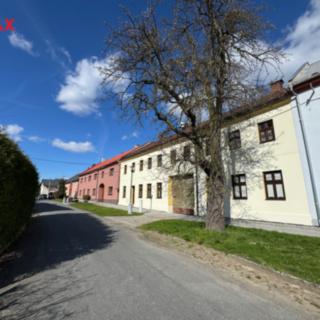 Prodej rodinného domu 457 m² Štěpánov Moravská Huzová
