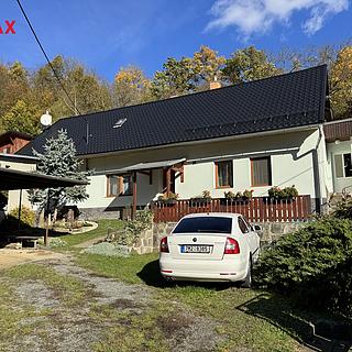 Prodej rodinného domu 105 m² Dolní Újezd